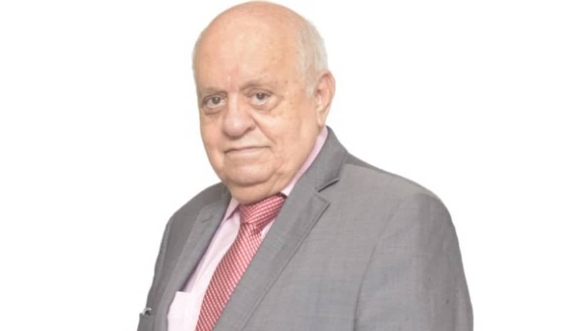 Morre desembargador Reynaldo Ximenes Carneiro, aos 83 anos