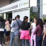 Desemprego no Brasil fica em 8,3% no trimestre até maio, aponta IBGE