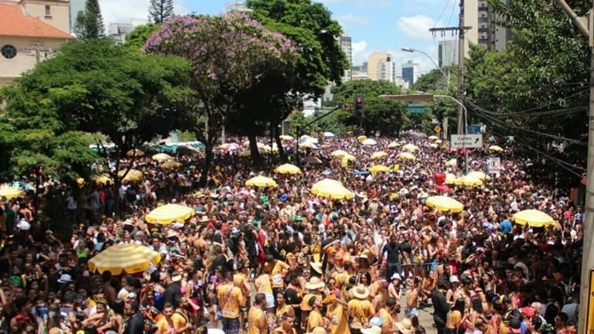 Briga por bloco 'Filhos da PUC' termina com decisão da Justiça; entenda 