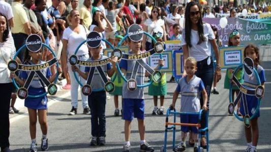 Desfile realizado em Coronel Fabriciano em 2022
