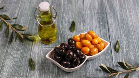 Azeitona preta e verde