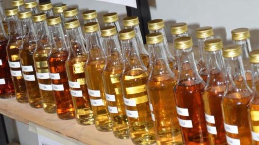 Garrafas de cachaça
