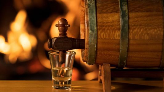 Cachaça e alambique