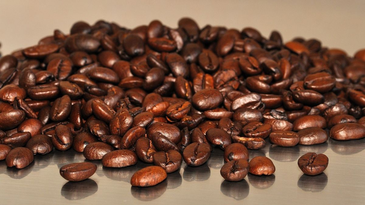 Em meio ao tarifaço de Trump, Colômbia revende café brasileiro para os EUA