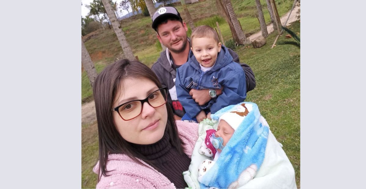 Mãe e filhos que estavam desaparecidos são encontrados carbonizados; marido é preso