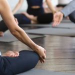 Hot Yoga ajuda a perder peso? entenda indicações e benefícios da nova modalidade