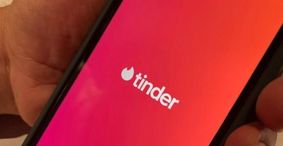 Acesso ao aplicativo Tinder