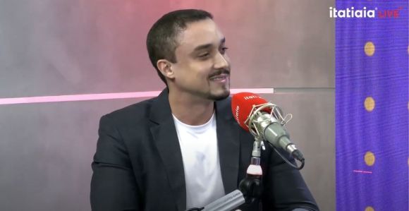 Dr. Otavio Santiago, médico especialista em emagrecimento