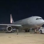 Avião com brasileiros deportados dos EUA pousa em Belo Horizonte