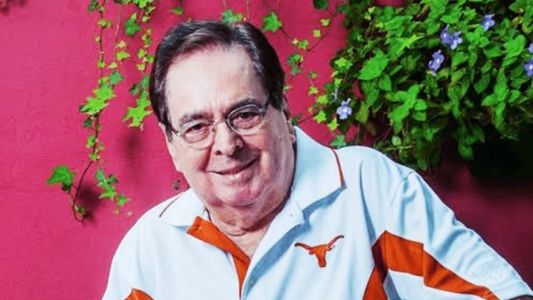 Dramaturgo foi hospitalizado no dia 20 de maio