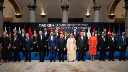 Representantes de 20 países reunidos em Madri, na Espanha