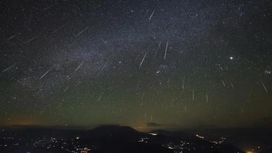 Chuva de meteoros Líridas