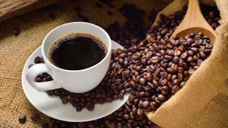 Café perde força? Vendas no varejo caem 5,4% no acumulado do ano, diz Abic