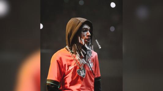 Caprichoso e Garantido dão início à temporada de ensaios para o Festival de Parintins 2024 | CNN Brasil