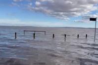 Nível do Rio Guaíba sobe e liga alerta para inundações na Grande Porto Alegre