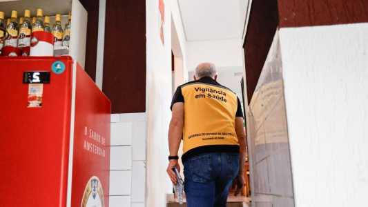 Metanol: Tarcísio determina o fechamento de bares com bebidas falsificadas e sem notas