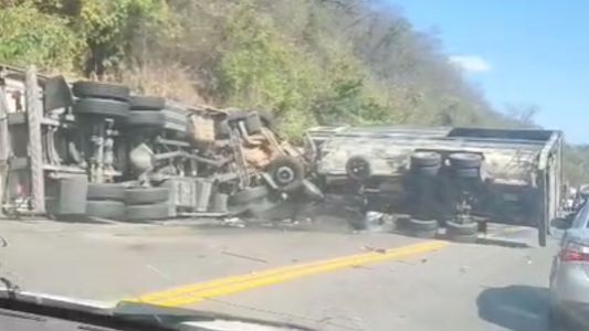 Após 5 horas, BR-381 é liberada na Grande BH; duas pessoas morreram em acidente