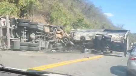 Após 5 horas, BR-381 é liberada na Grande BH; duas pessoas morreram em acidente