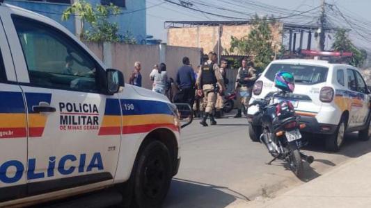 Local do crime no bairro Paulo VI, na região Leste da capital