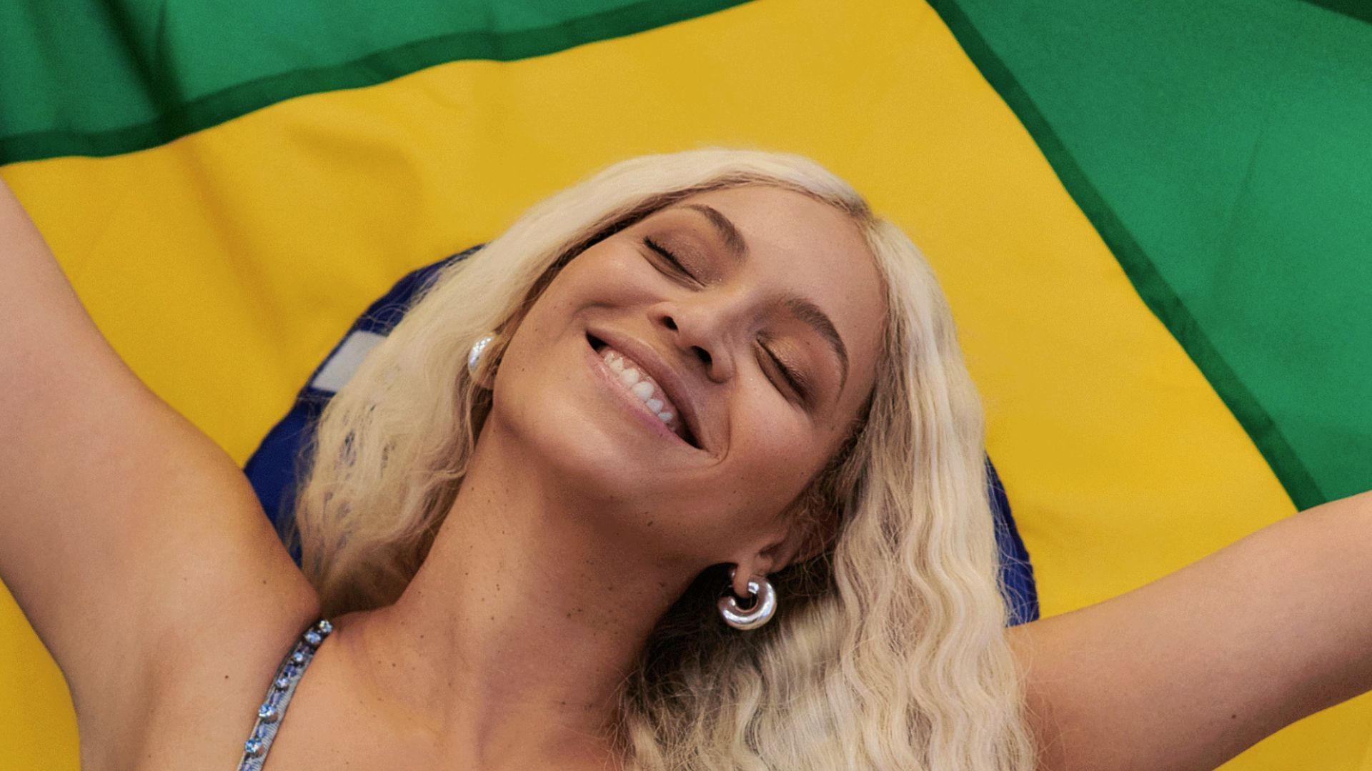 Beyoncé publica novas fotos de sua passagem no Brasil