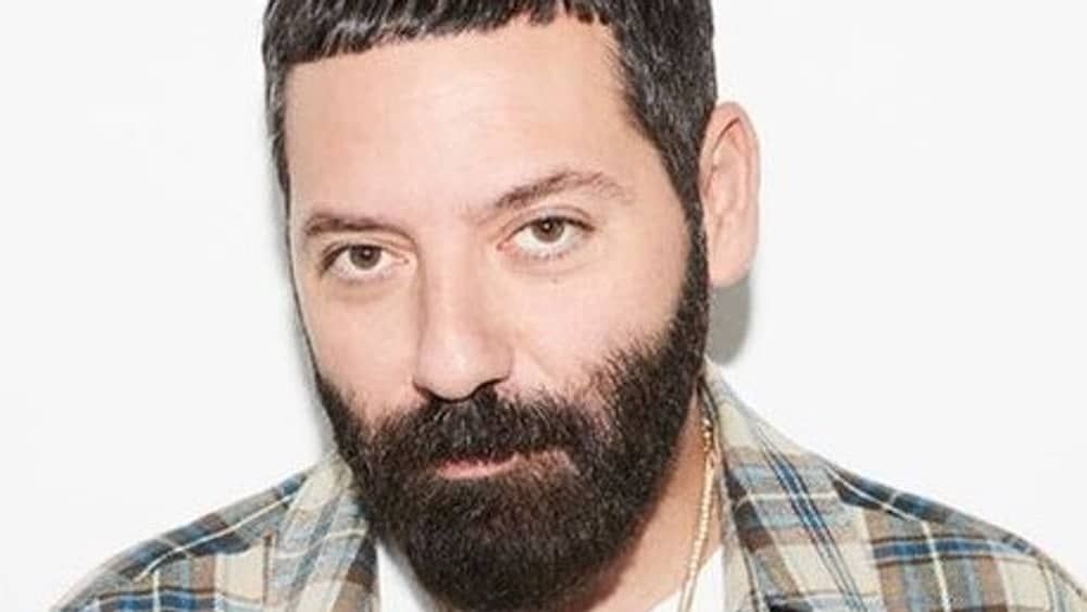 Morre Davide Renne, recém-anunciado diretor criativo da Moschino, aos 46 anos