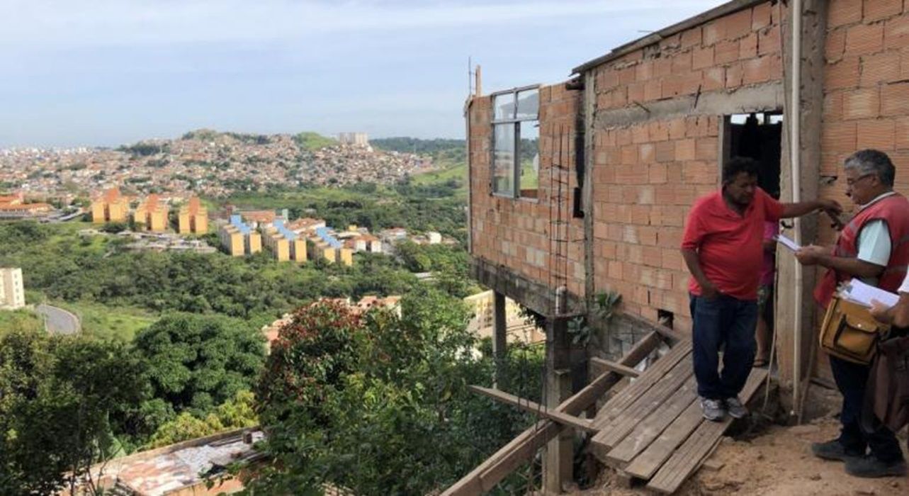 Defesa Civil de BH reforça alerta para riscos em áreas de encostas durante chuvas