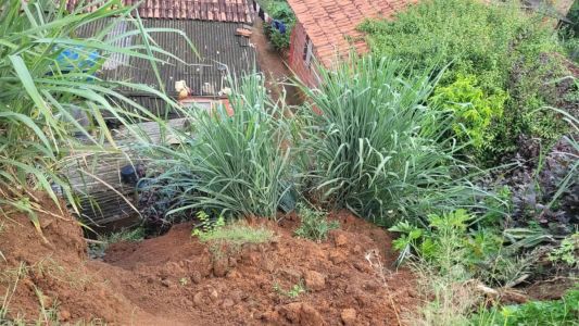 Deslizamento no Bairro Lagoinha, em Campanário