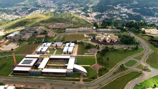 'Deslocamentos que não sejam essenciais ou nas vias em que há risco de deslizamentos devem ser evitados', informou a nota