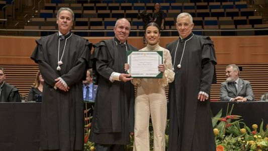 Dessa forma, a eleição terá a presença de 76 dos 77 deputados eleitos