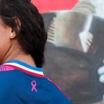 Lançamentos e ações de conscientização marcam apoio do futebol à campanha Outubro Rosa