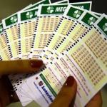 Mega-Sena 2584: confira as seis dezenas sorteadas nesta quarta (19); prêmio é de R$ 16 milhões