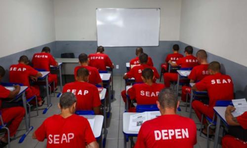 detentos encceja PPL - Divulgação Sejusp - Tiago Ciccarini