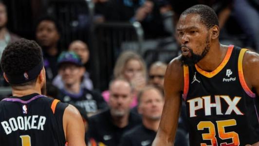 Devin Booker e Kevin Durant, ala-armador e ala do Phoenix Suns