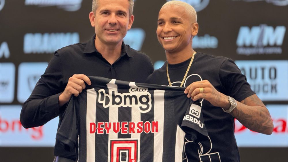 Deyverson admite nervosismo com camisa 9 do Atlético e relembra ídolos