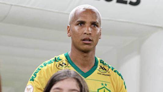 Deyverson, atacante do Cuiabá