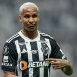 Atacante do Atlético ironiza zagueiro que falou em 'vergonha' na Libertadores