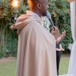 Padre Samuel Fidelis | Líderes ensinam pelas costas
