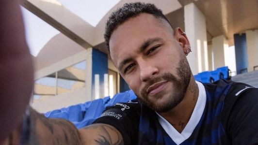 Neymar causa polêmica após levar 'fora' em festa
