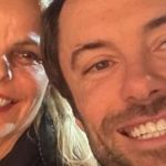 Mãe de Kayky Brito agradece orações e diz que ator está estável