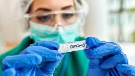 De acordo com infectologista, aumento de casos está ligado a baixa cobertura vacinal da bivalente em BH