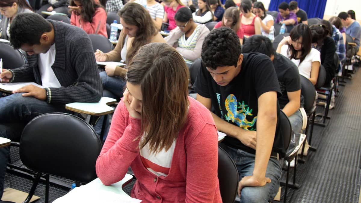 Concurso público: veja vagas e salários divulgados pelo Governo Federal