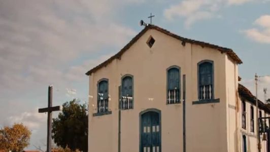 Araçuaí (MG), cidade com pouco mais de 34 mil habitantes, registrou 44,8°C, na tarde desse domingo