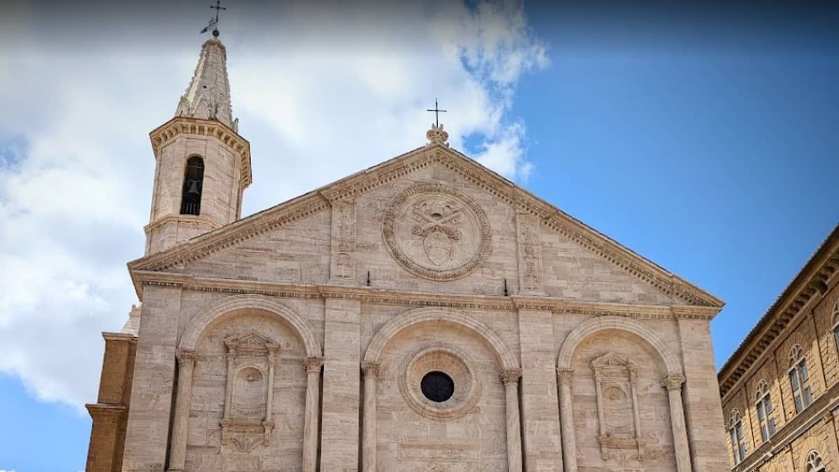 Cidade da Itália proíbe sino de badalar para não atrapalhar sono de turistas