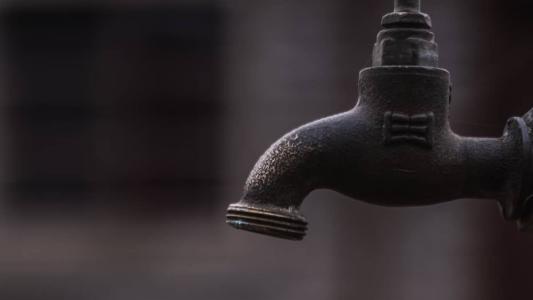 Interrupção do serviço acontece em meio a uma onda de calor que atinge o país