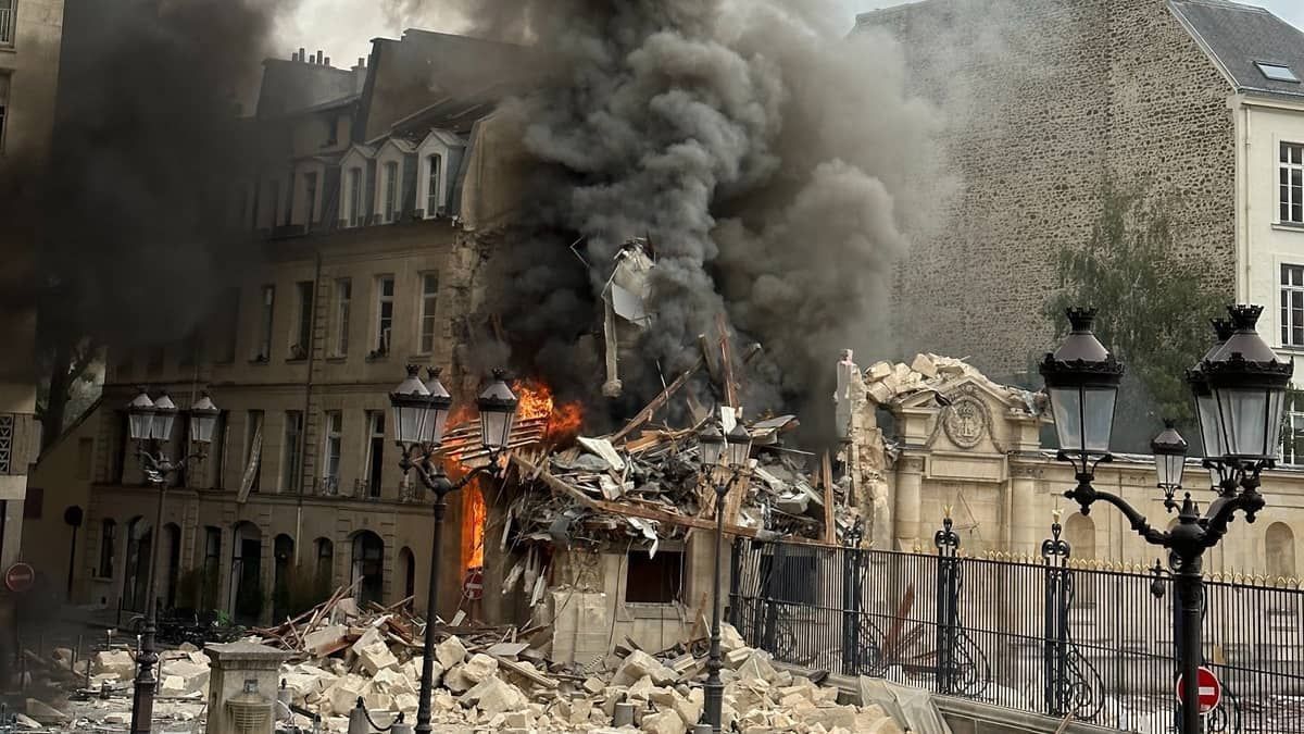 Explosão em Paris deixa 50 feridos, e uma pessoa está desaparecida