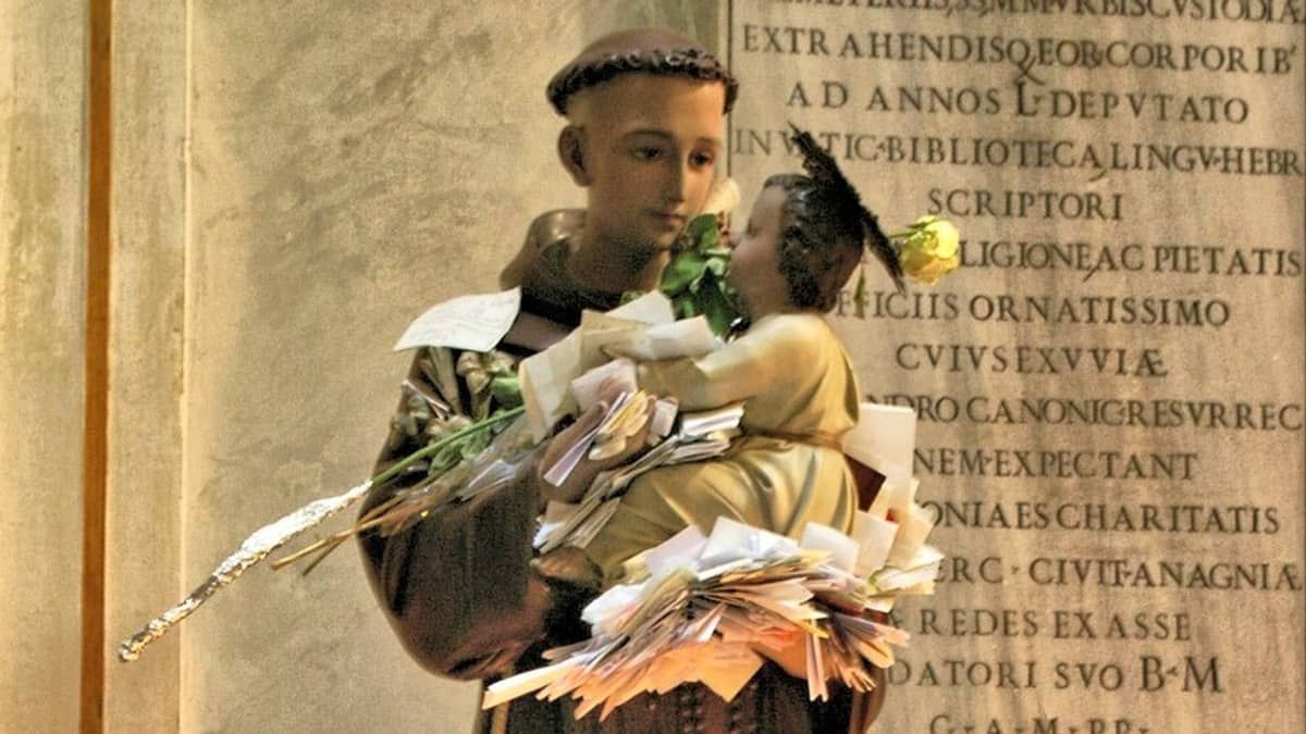 Dia de Santo Antônio: saiba mais sobre o santo 'casamenteiro' e simpatias para arrumar uma companhia  