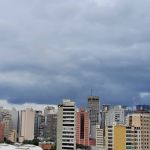 Ano começa com chuva em Belo Horizonte; confira previsão do tempo 