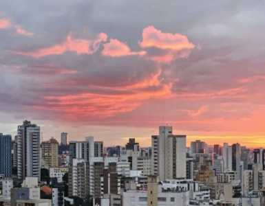 Fim de tarde dessa quinta (15) em Belo Horizonte