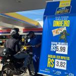 Dia Livre de Impostos: gasolina é vendida a R$3,82 em protesto a alta carga tributária