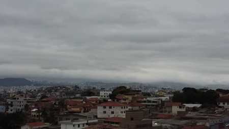 Dia será de tempo abafados e instável no estado